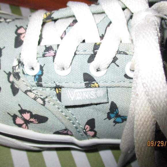 Vans Child's Sneakers - Picture 12 of 14